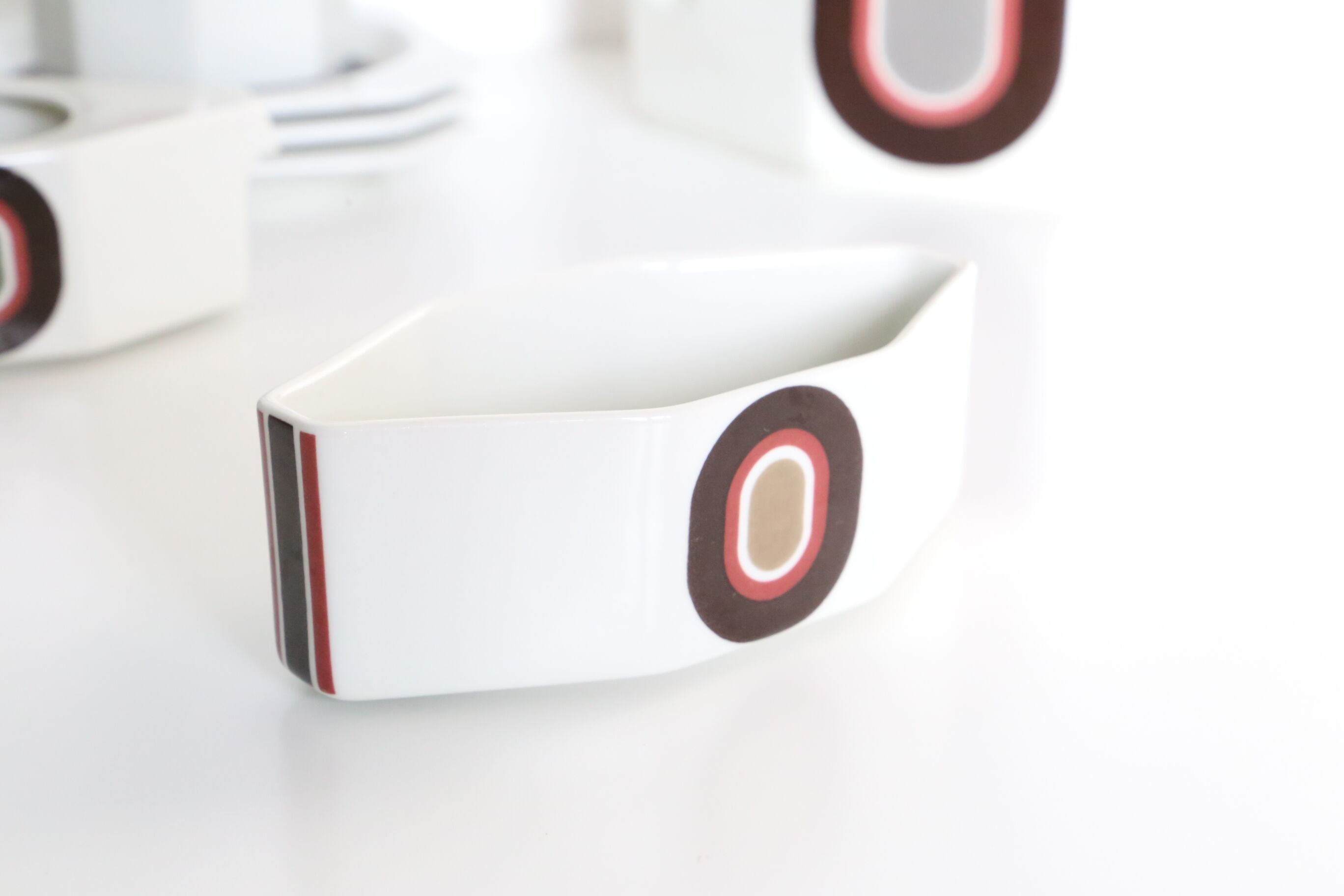 Coffee service from the Villeroy and Boch avant-garde range