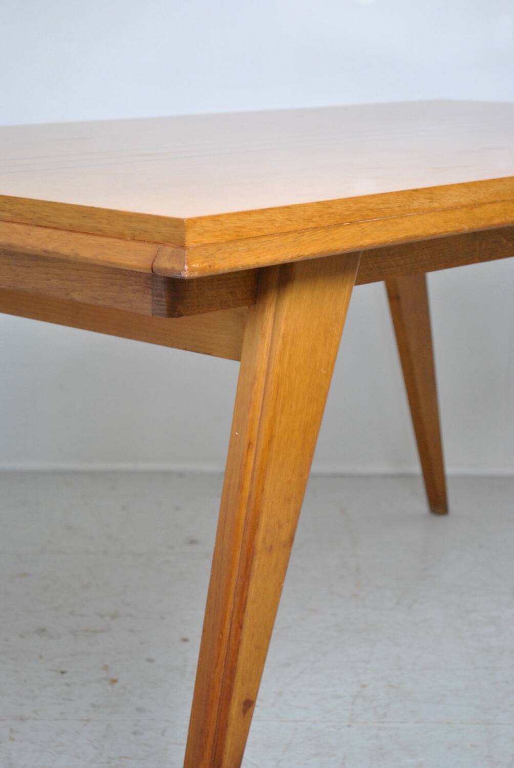 Table a manger pieds compas 1950