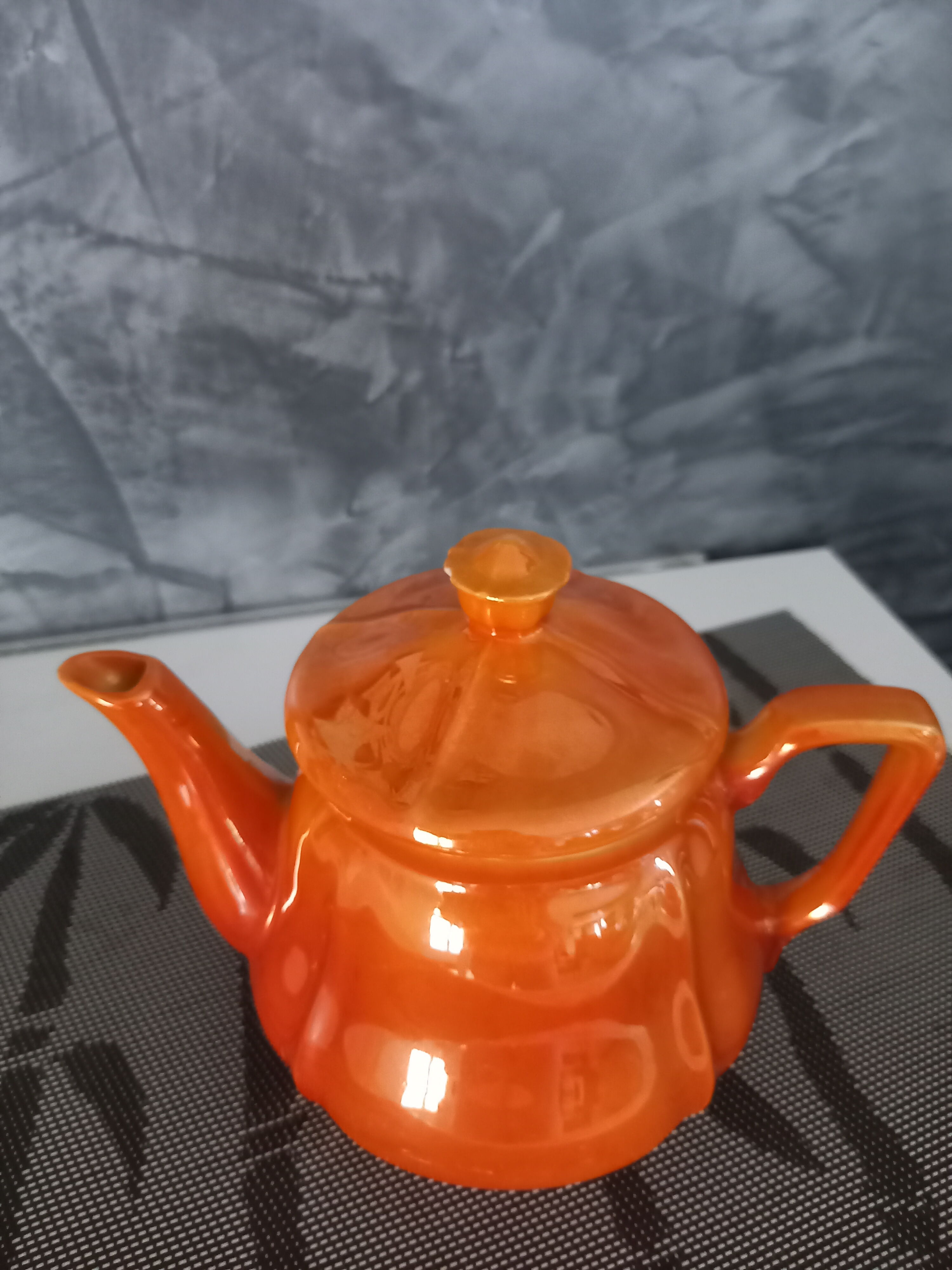 Ceramic teapot