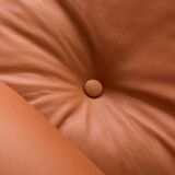 Fauteuil lounge avec repose-pieds en cuir aniline, conçu par Charles et Ray Eames