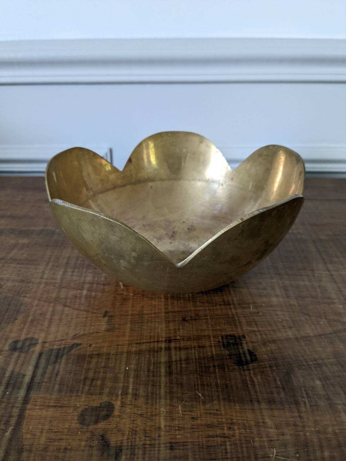Brass flower cup