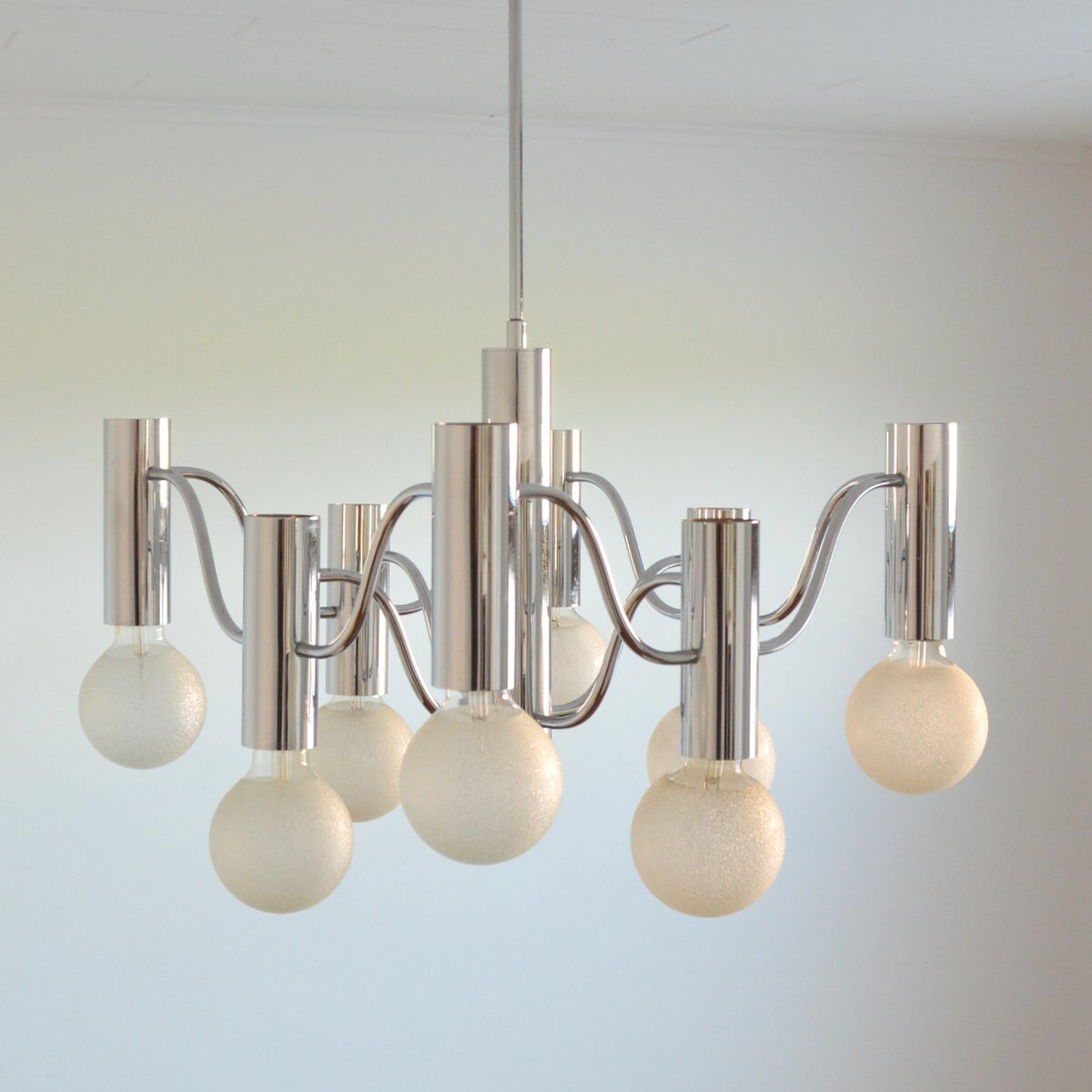 Chandelier model by Sciolari made by Boulanger