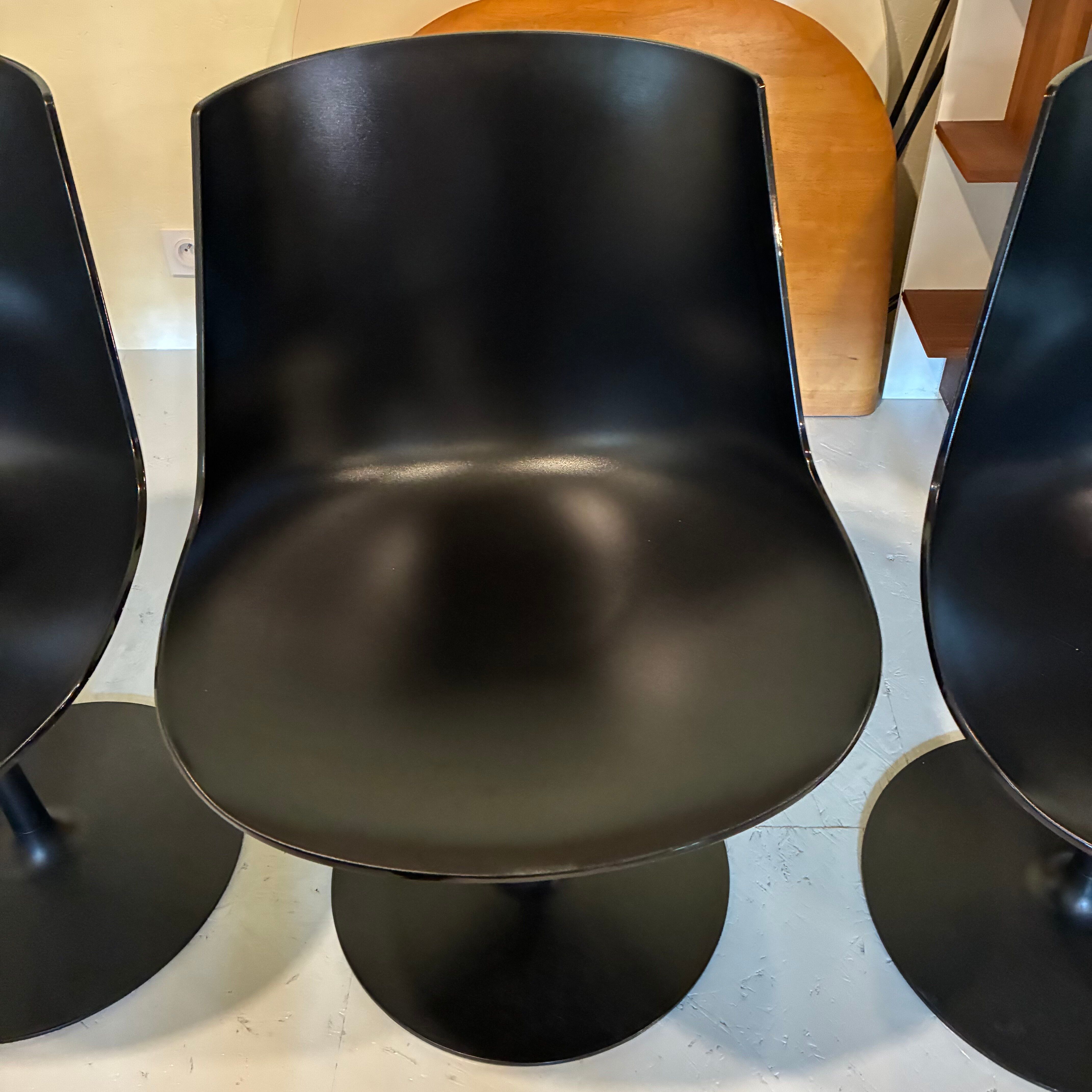 Set de 4 chaises MDF ITALIA modèle  FLOW
