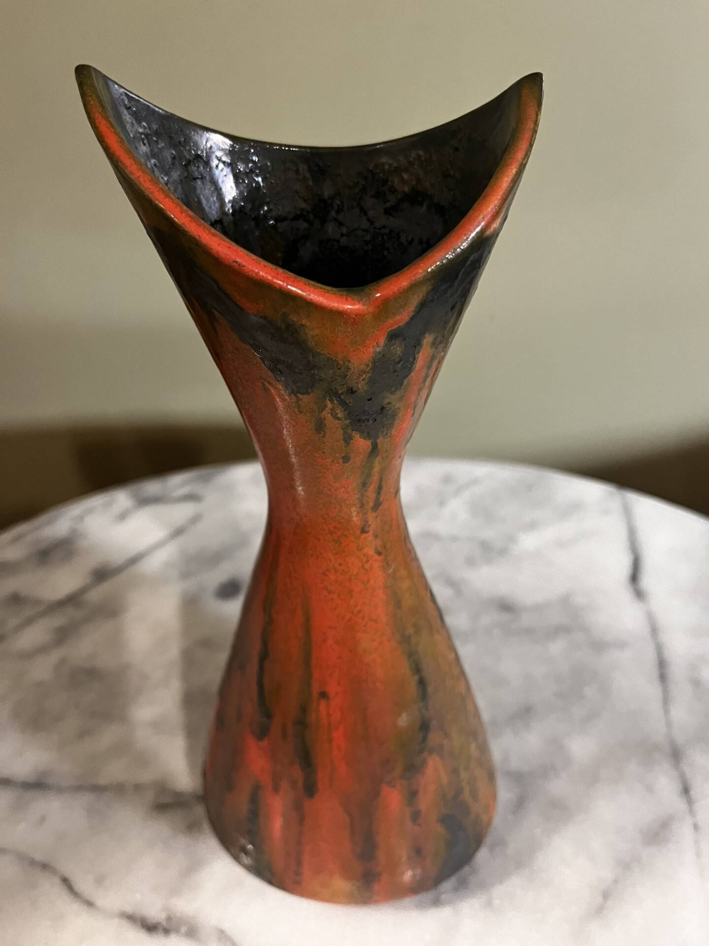 Ceramic vase
