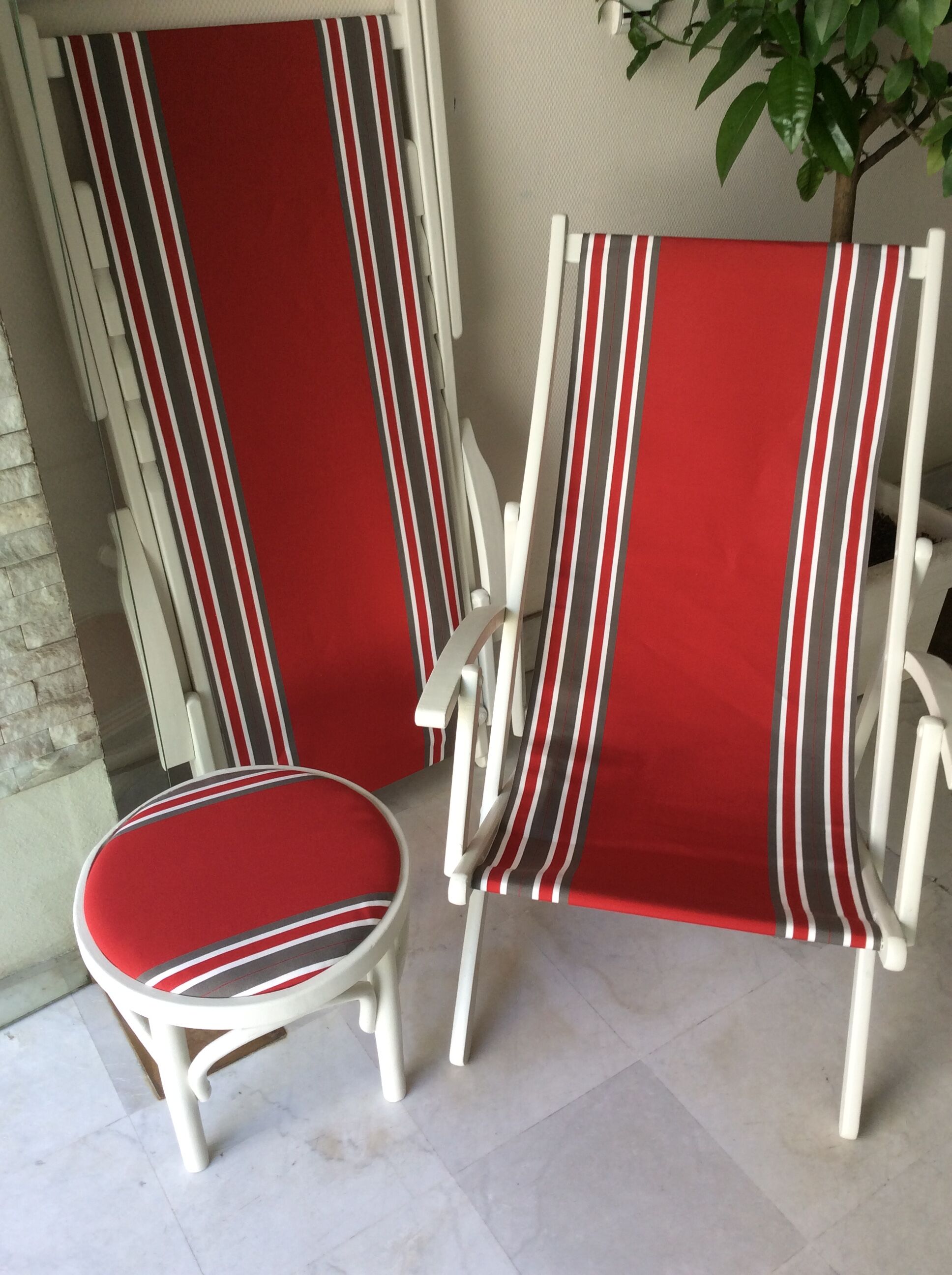 Pair of chairs from the 1950s and coordinated stool