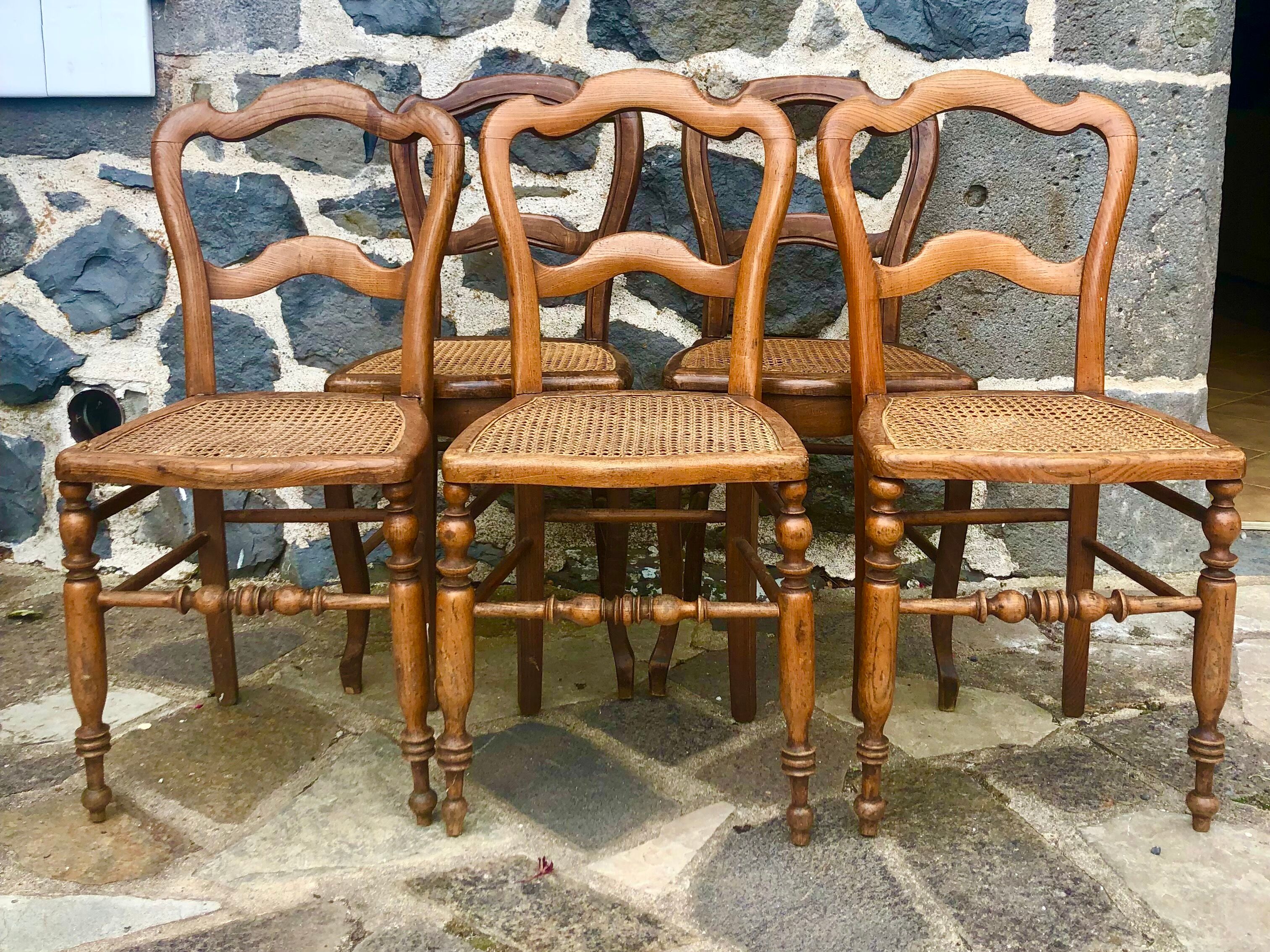 Set of 5 canned bistro chairs