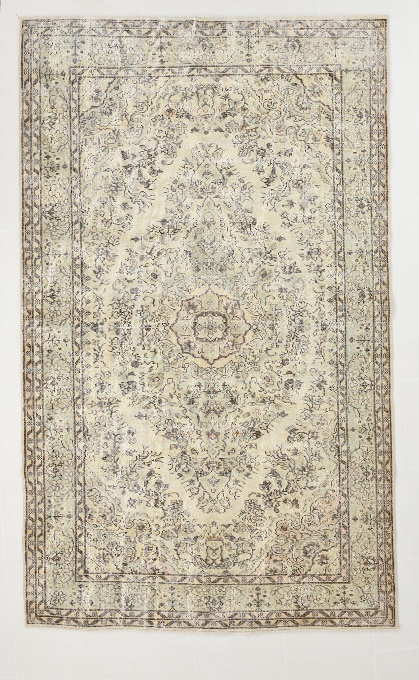 5x9 faded beige wool handknotted oushak rug, 276x166cm