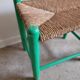 Banc en paille et bois ancien