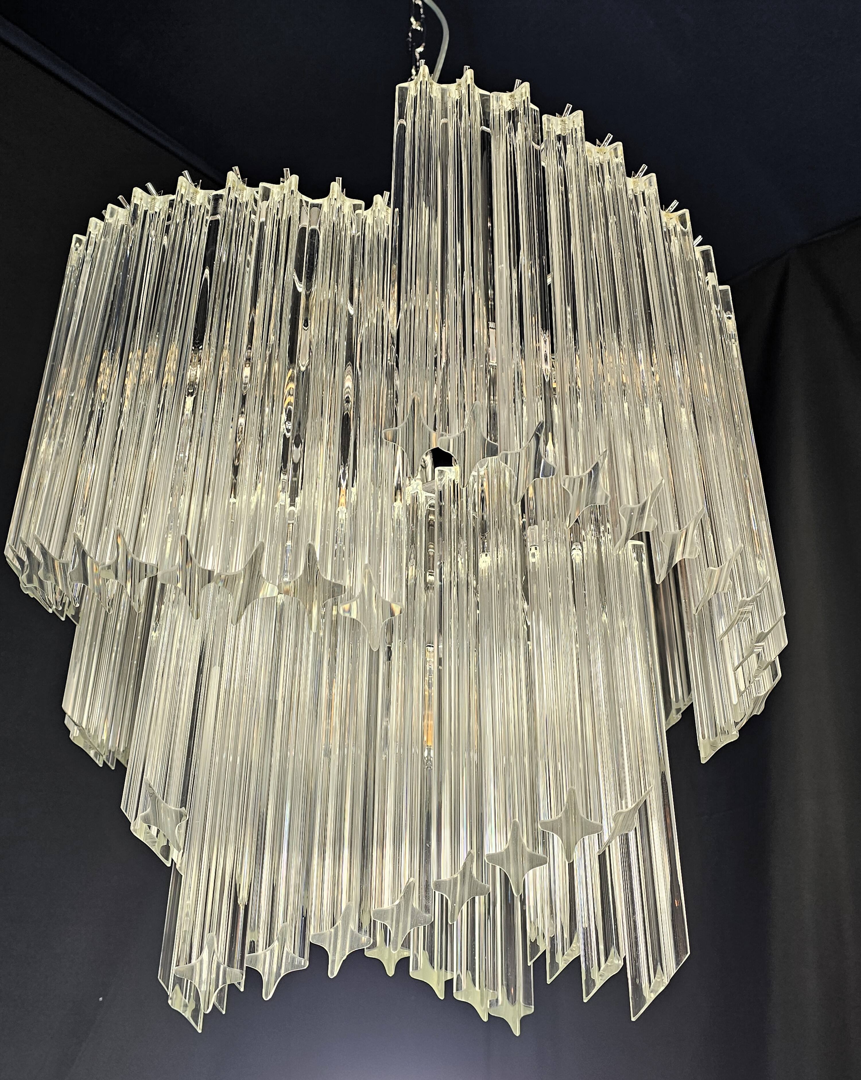 Chandelier with Murano glass quadrilateral prisms, handmade.