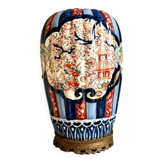 Imari vase in hand-painted porcelain - japan, late 19th century