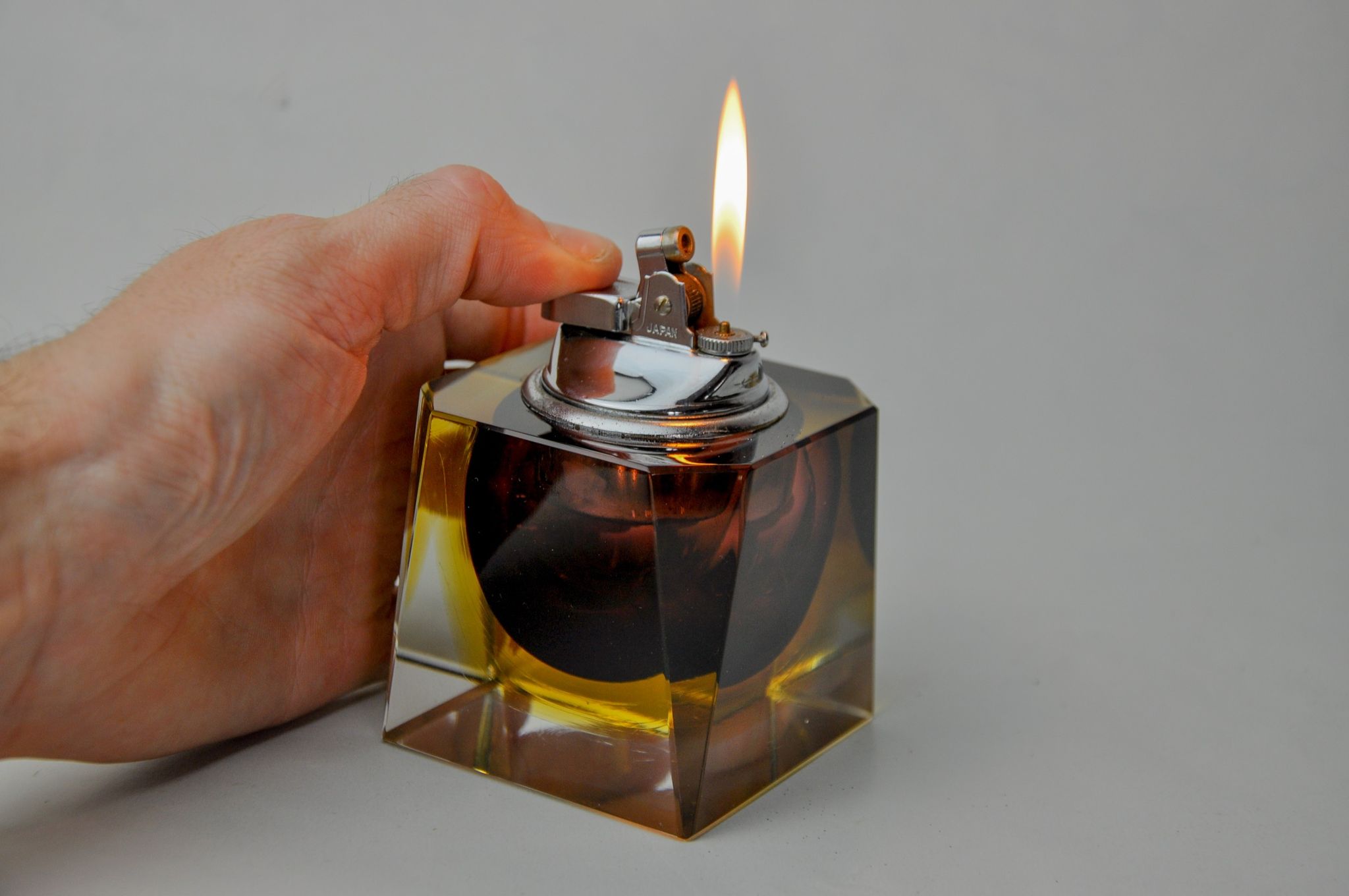 Red and yellow Sommerso lighter by Seguso, Murano glass, Italy, 970