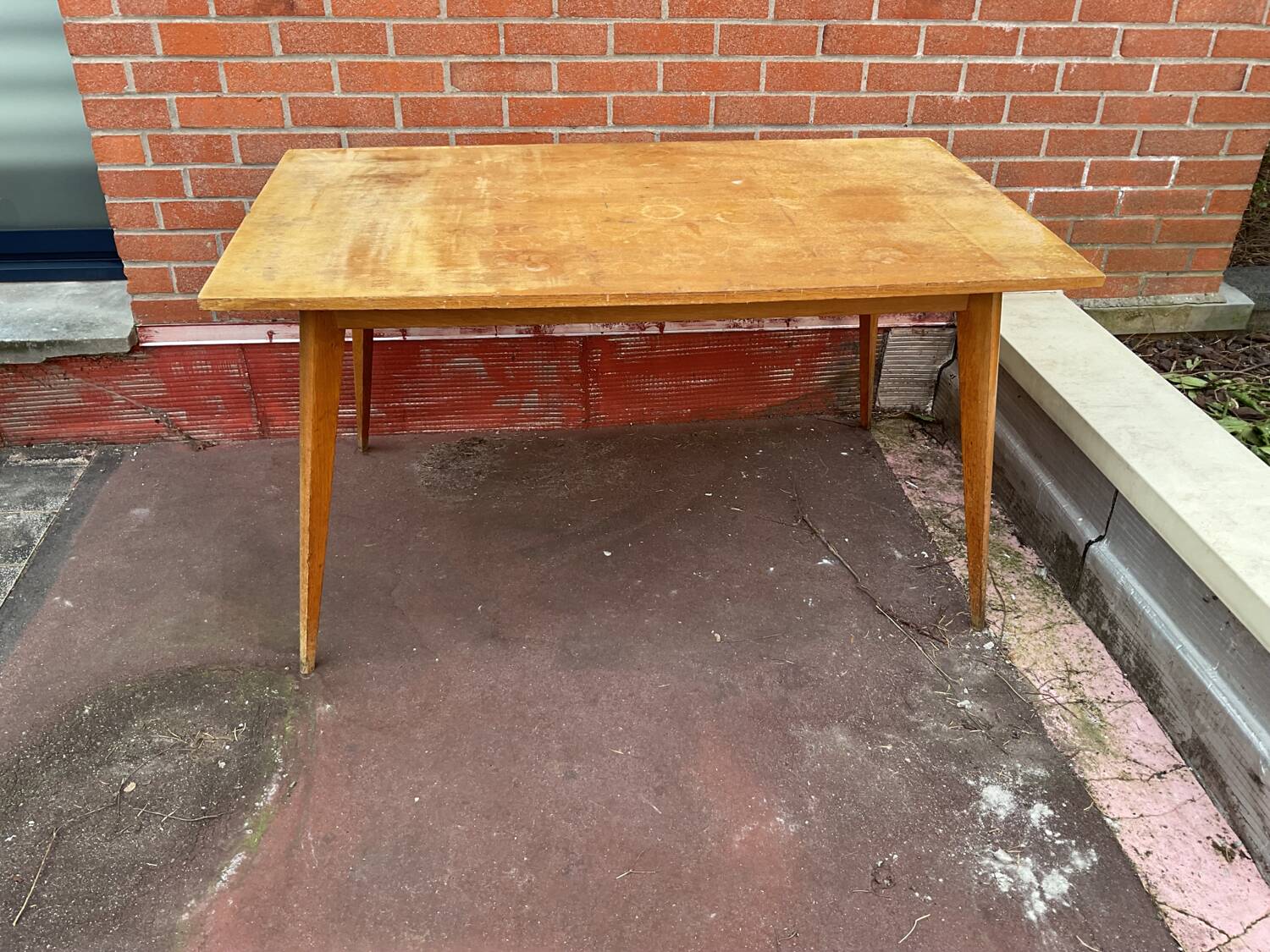 Table séjour style scandinave années 70