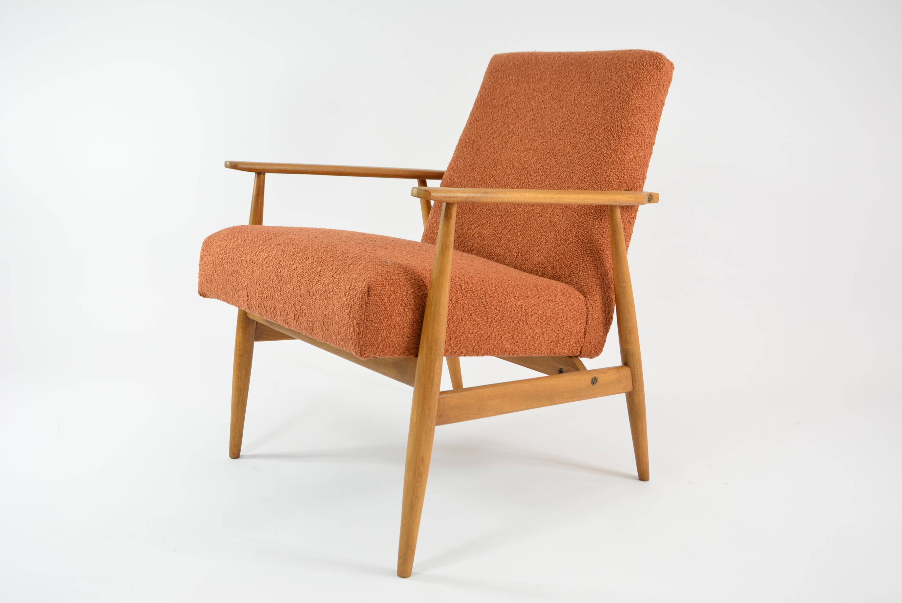 FOX terracotta curled armchair