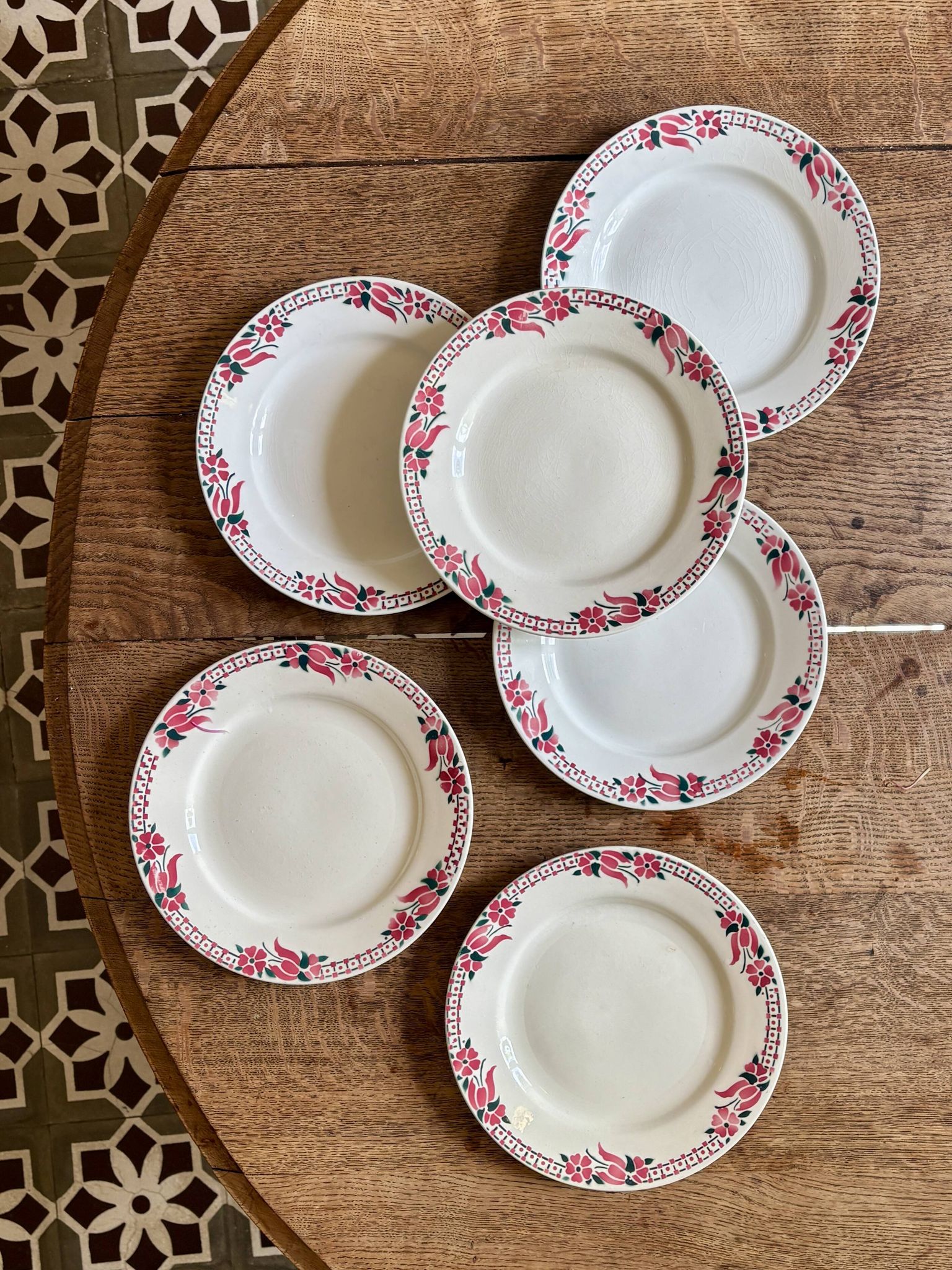 Set of 6 antique flat plates - Saint Amand Céranord