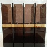 Vertical review door