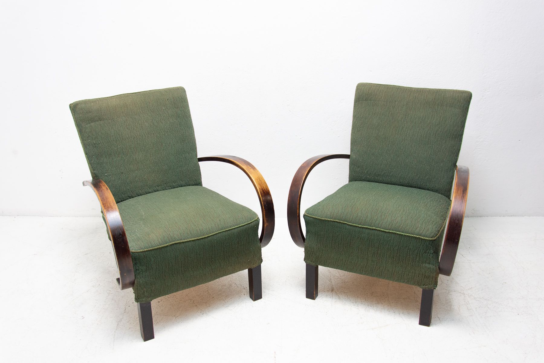 Bentwood armchairs by Jindřich Halabala for UP Závody, 1950´s