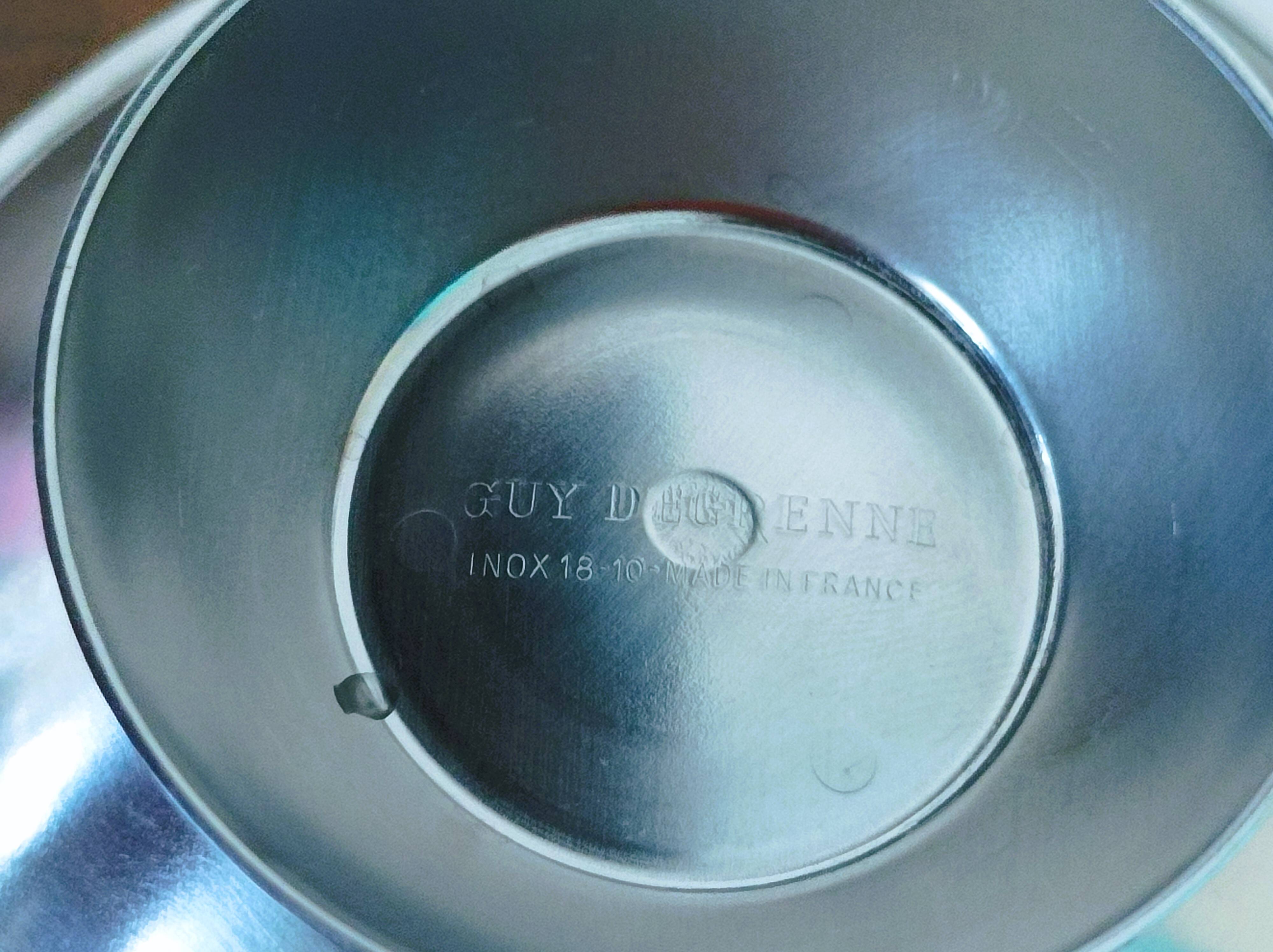 6 ice cream cups and a Guy Degrenne tray