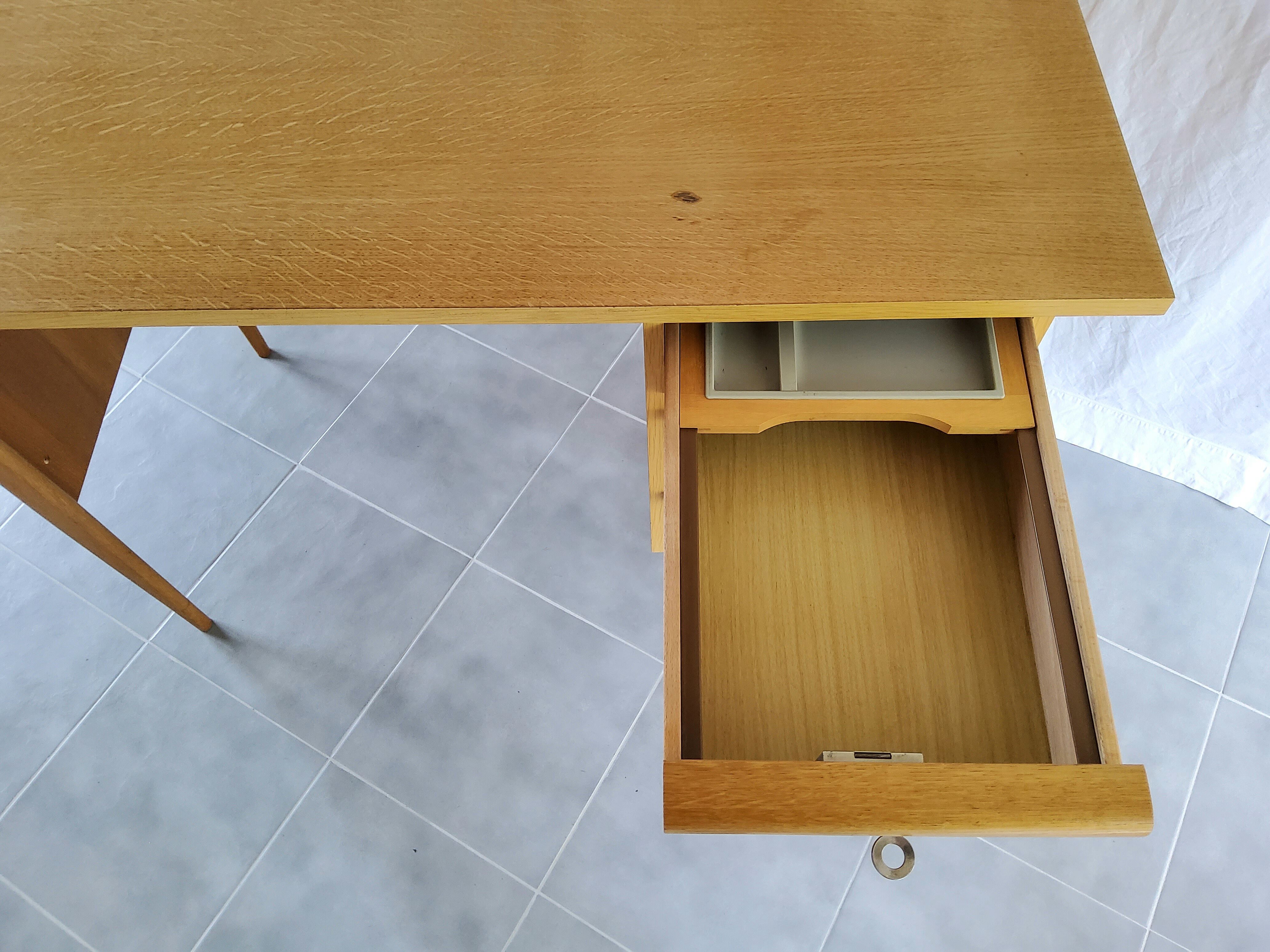 Vintage Scandinavian office