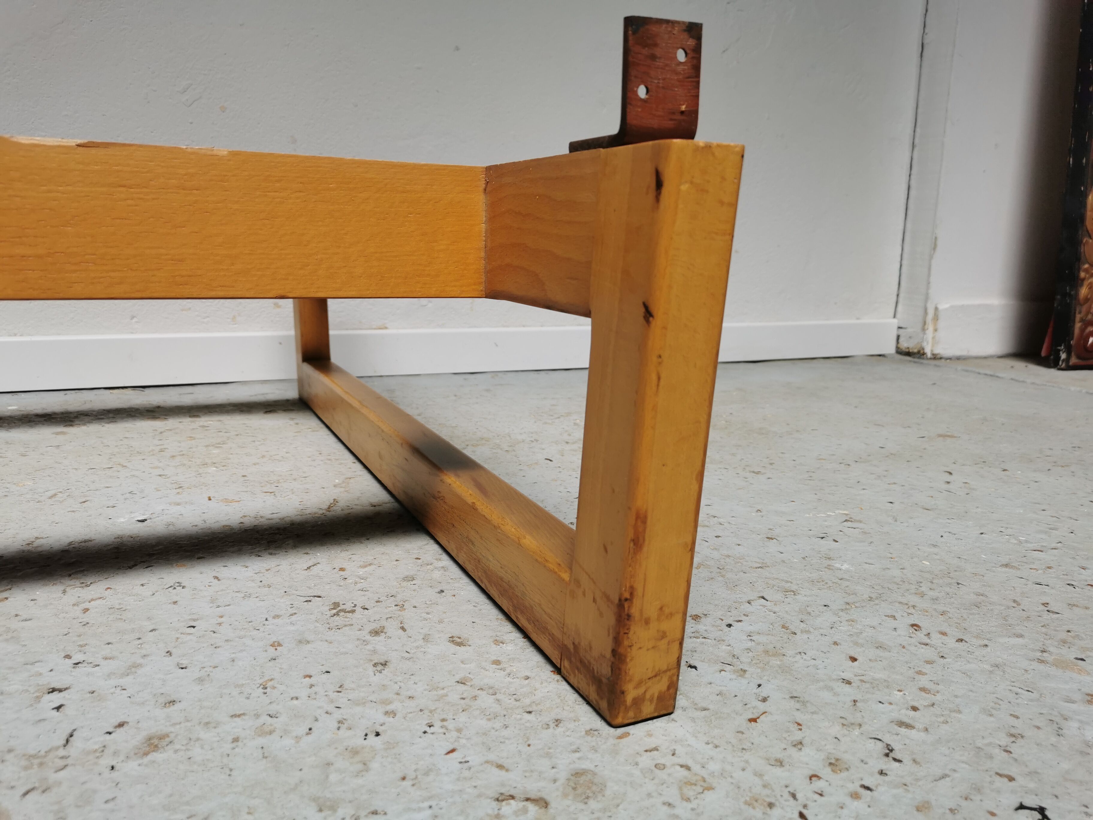 Vintage Scandinavian bed and lamp signed NK 1959