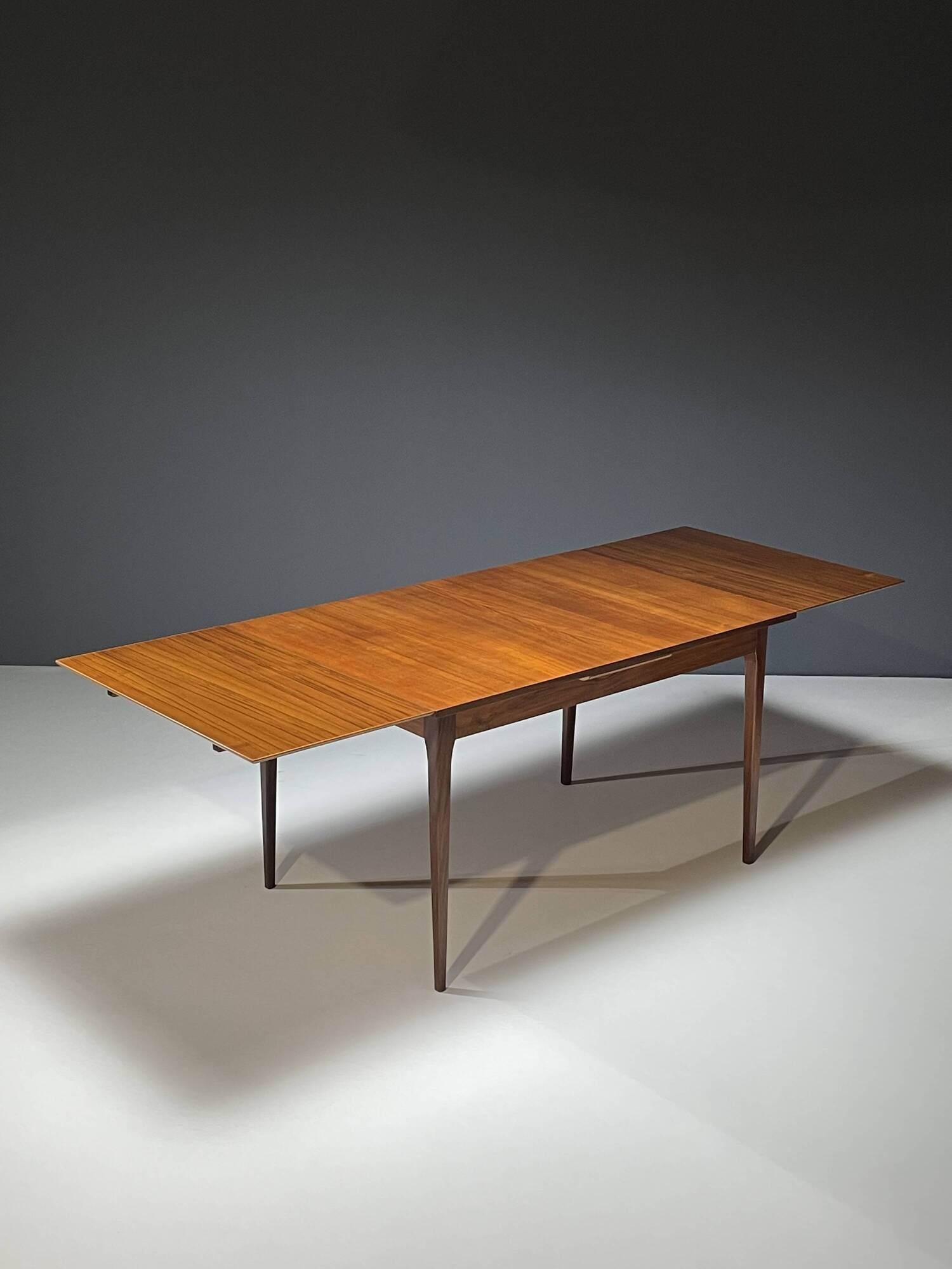 Table à l’italienne Bulke des années 1960