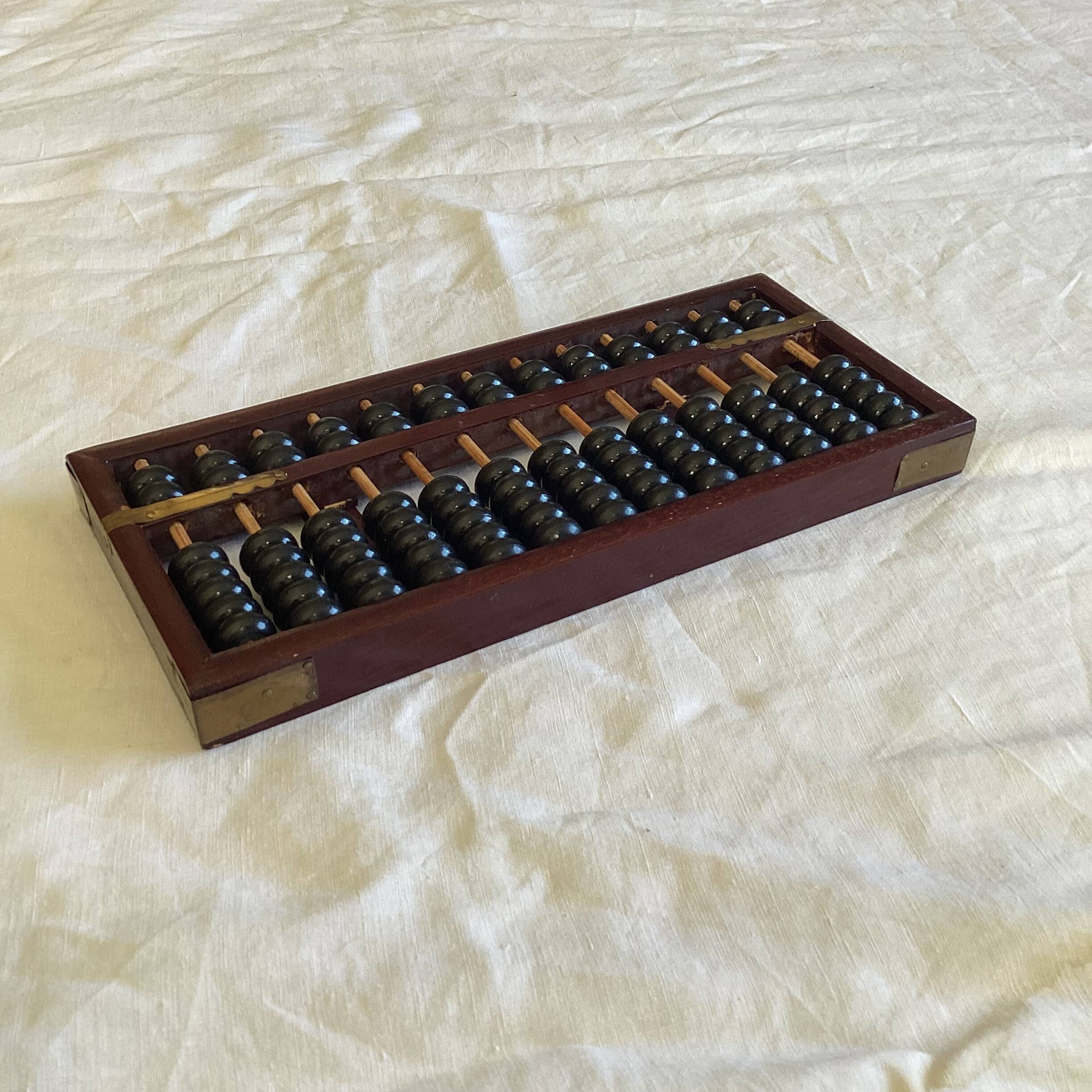 Vintage wooden Chinese abacus dimensions: height -2.5 cm - width -29 cm