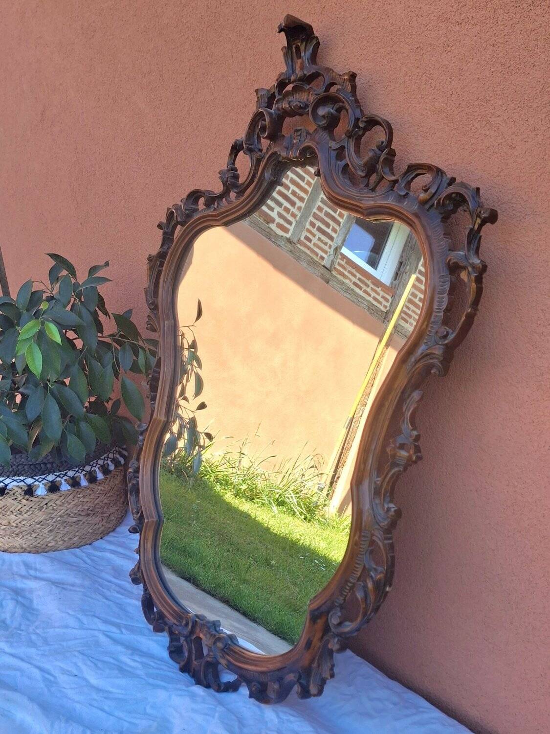 Large Louis XV wall mirror, carved wood, rocaille – 19th century
