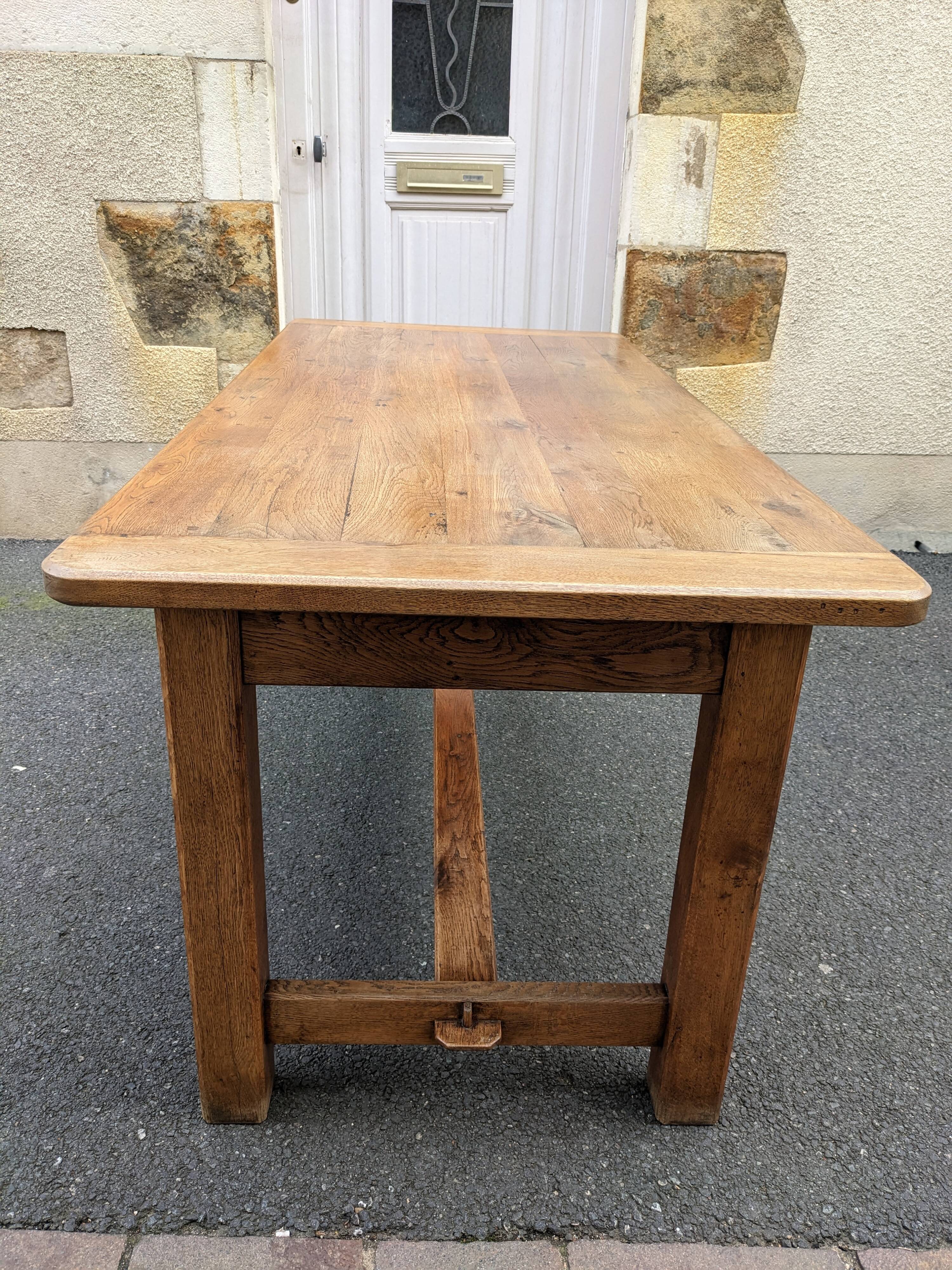 Table de ferme chêne