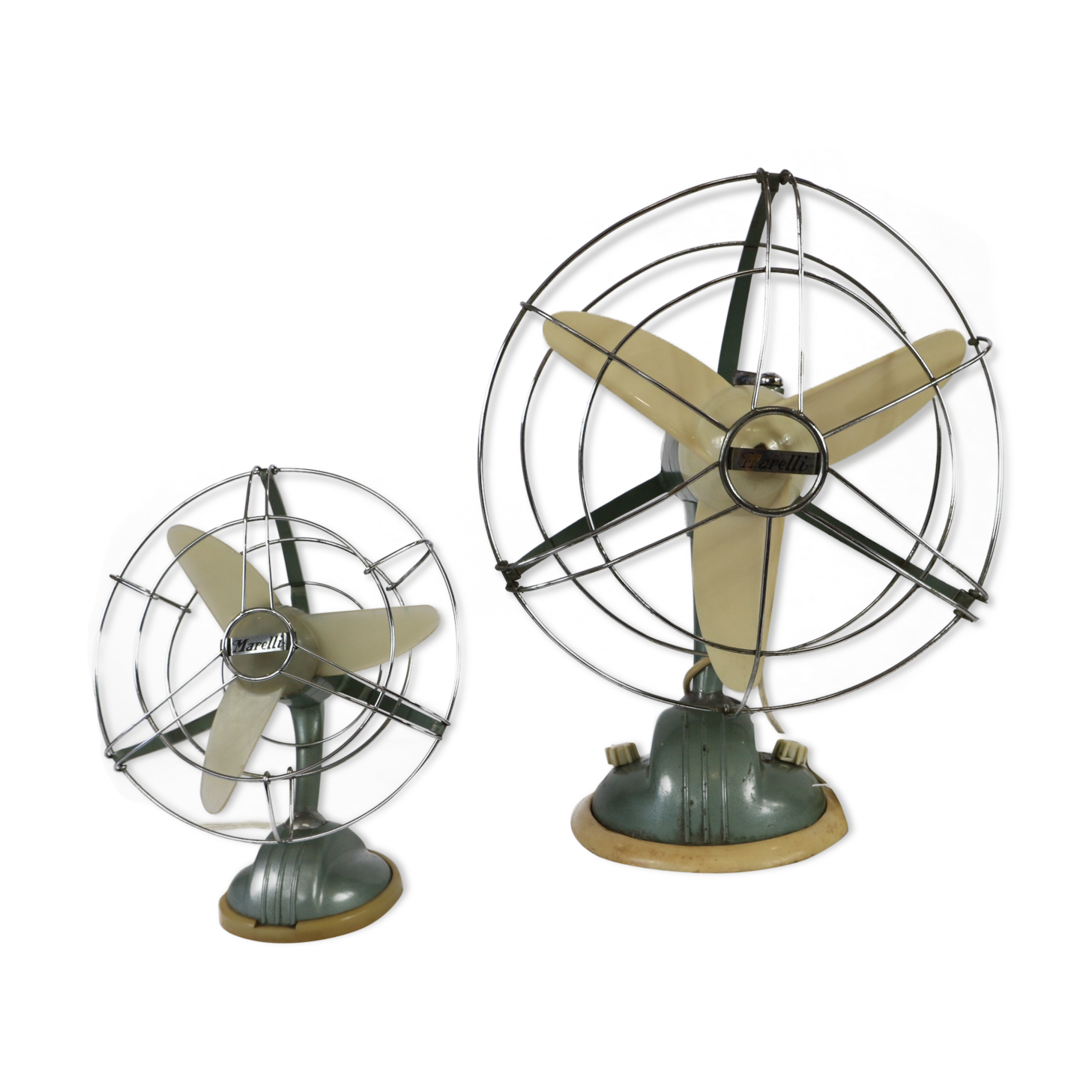 Deux ventilateurs vintage en métal peint made in Italy Marelli