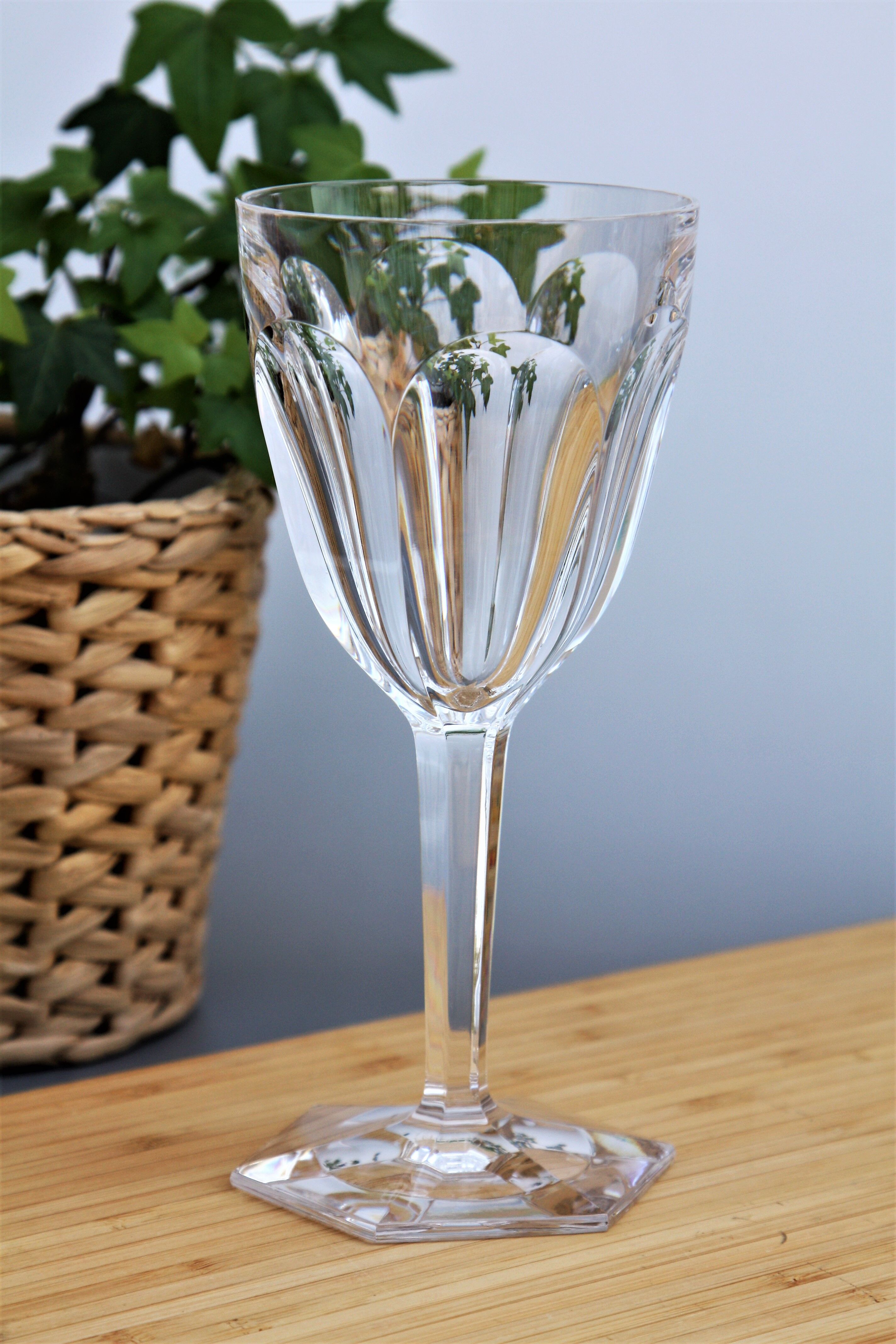 Pair of Baccarat crystal water glasses model Compiègne