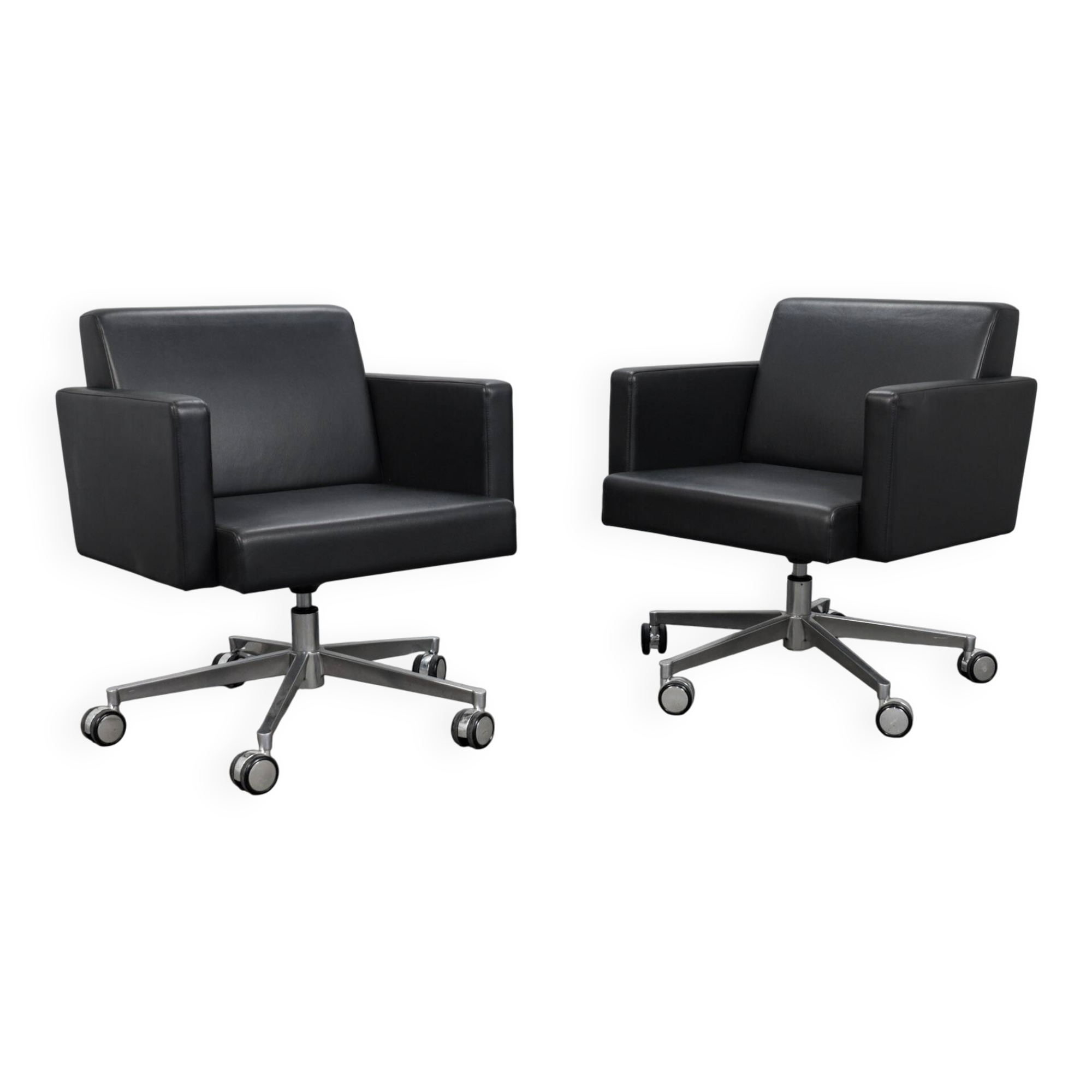 Pair of leather swivel armchairs by Poltrona Frau, Italy, 1990s
