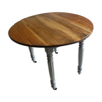 Louis Philippe's old flap round table