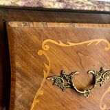 commode de style Louis XV