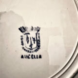 Set of 4 plates in iron earth, Aucella de Saint Amand