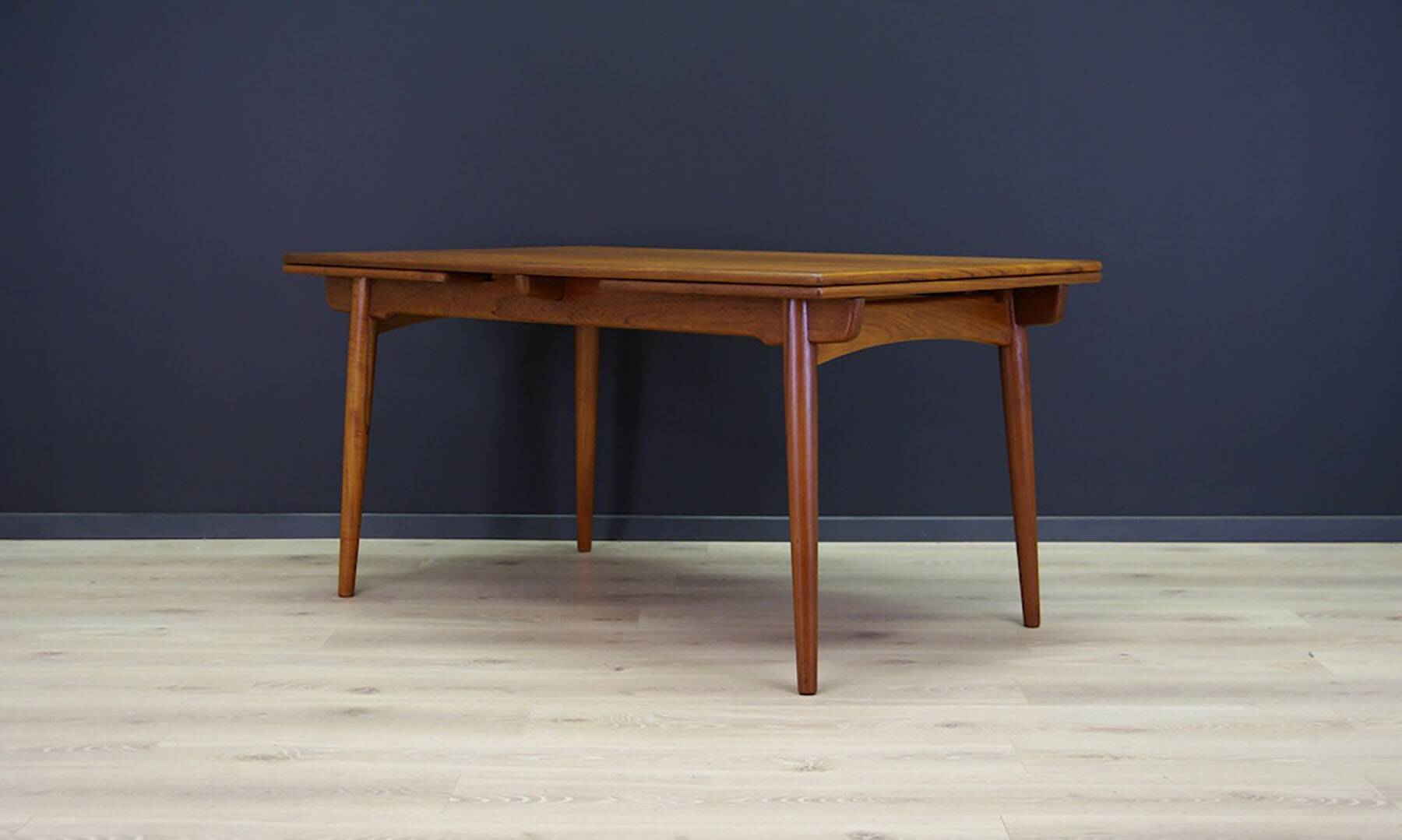 Wooden table, model AT-312, Danish design, 1960s, designer: Hans J. Wegner,