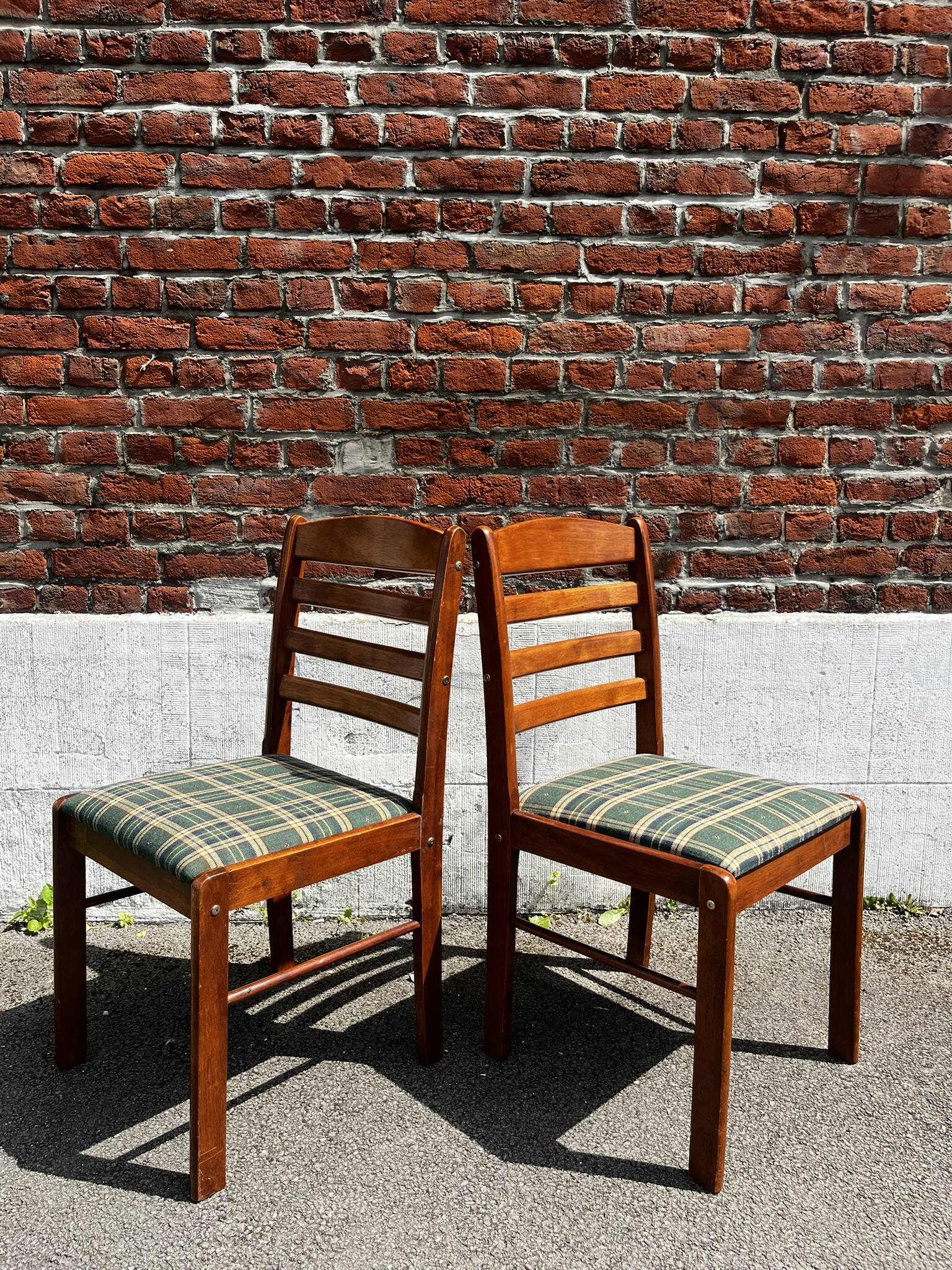 Lot of 3 vintage checkered wood and fabric chairs.