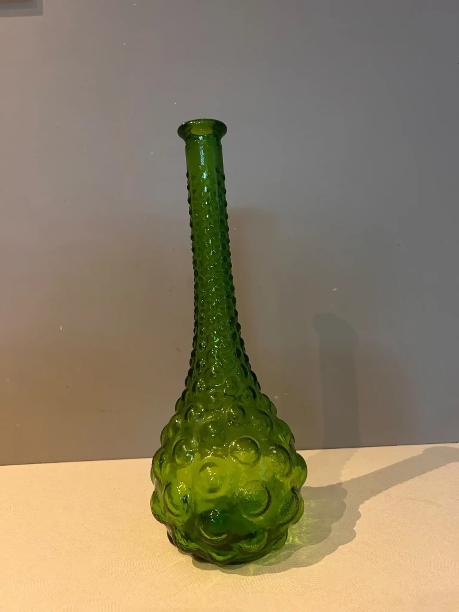 Vase soliflore " Génie Bottle" à bulles en verre vert Empoli