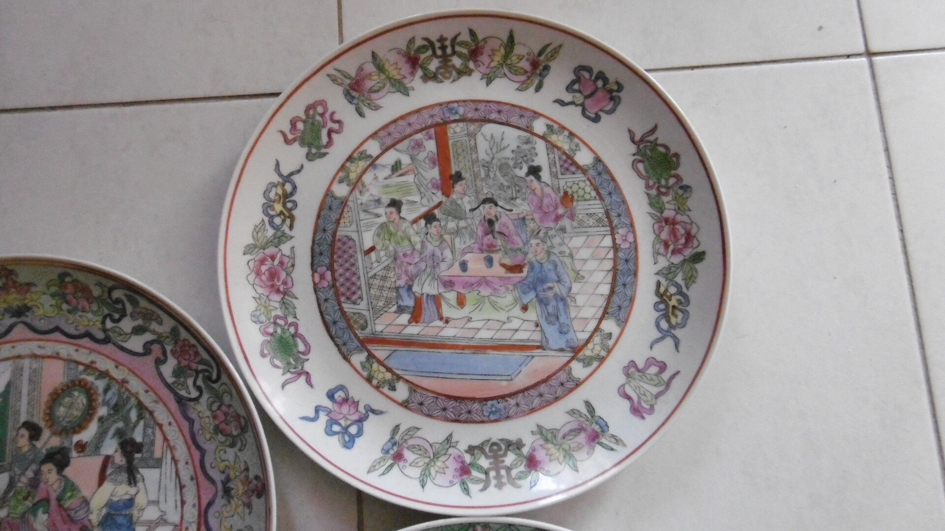 Ancient Chinese plates