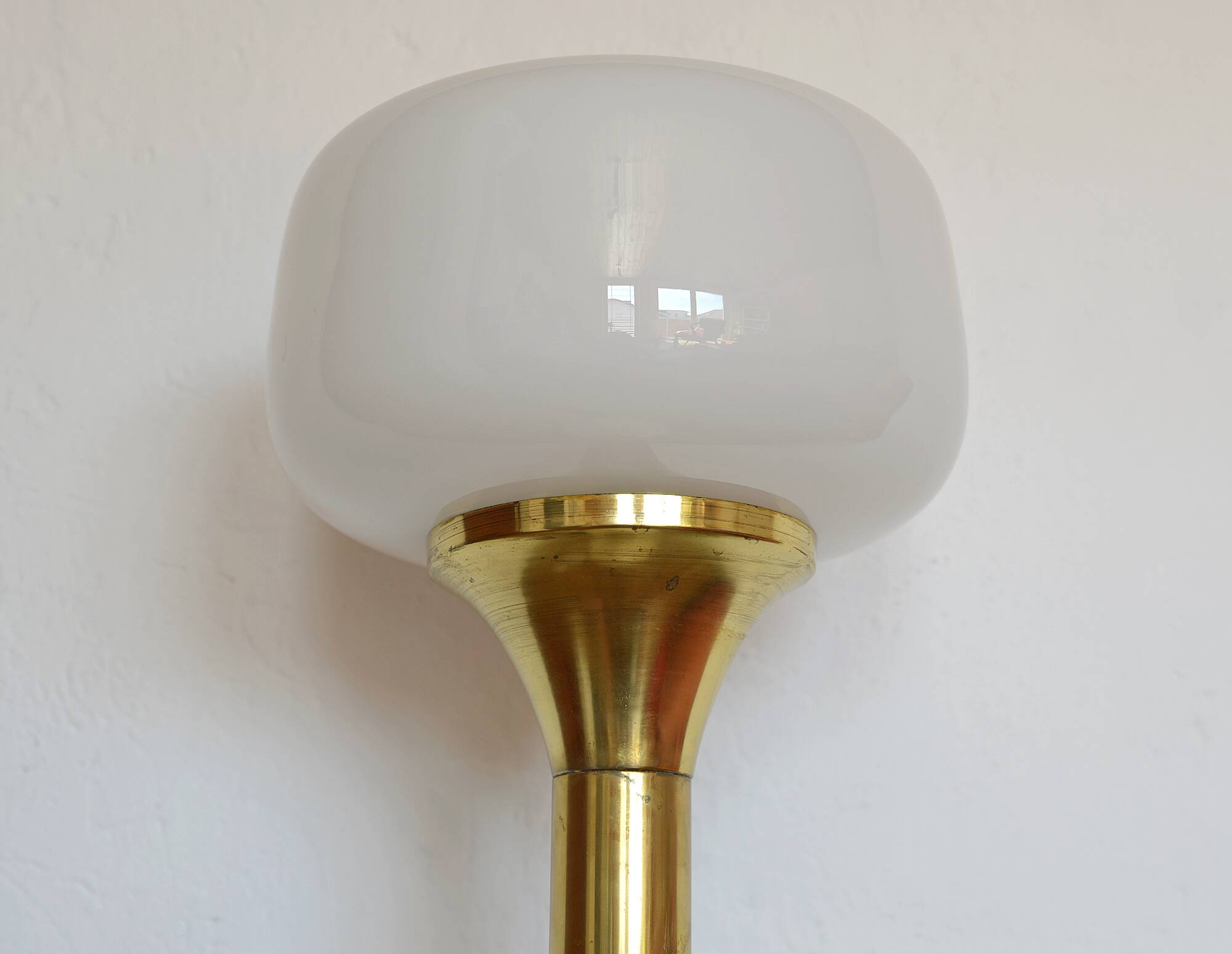 Vintage Brass Floor Lamp Elegant Gold Tall Mid Century Modern Light