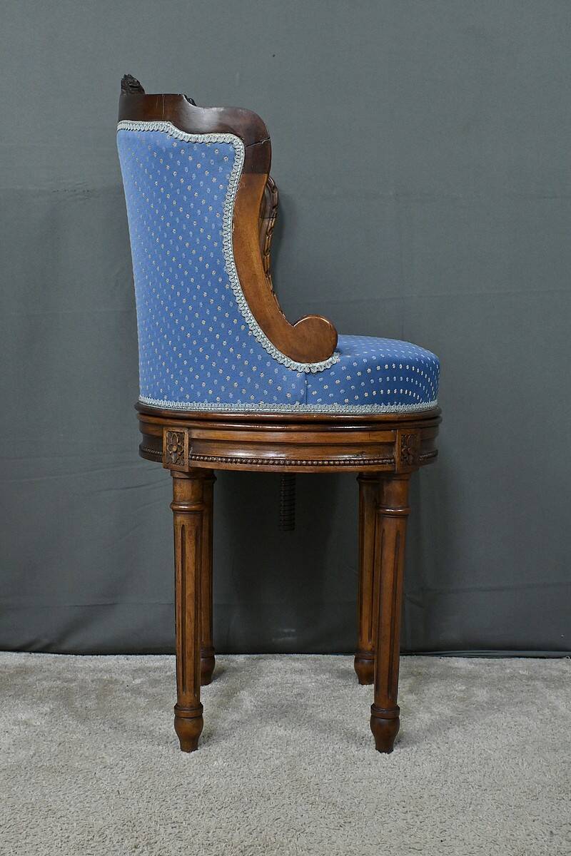 Louis XVI Style Beech Swivel Harpist Chair – Early 20th Century