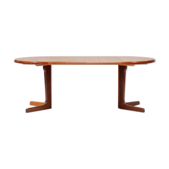 Extendable dining table by HW Klein for Bramin, 1960