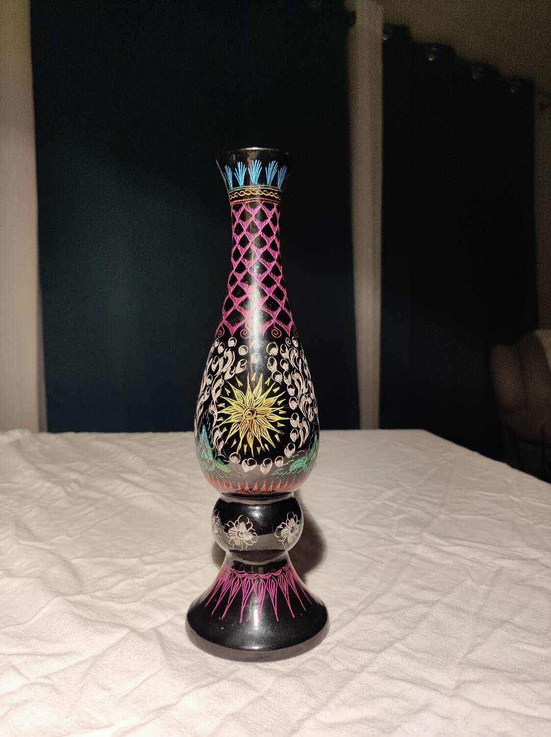 Single-flower vase