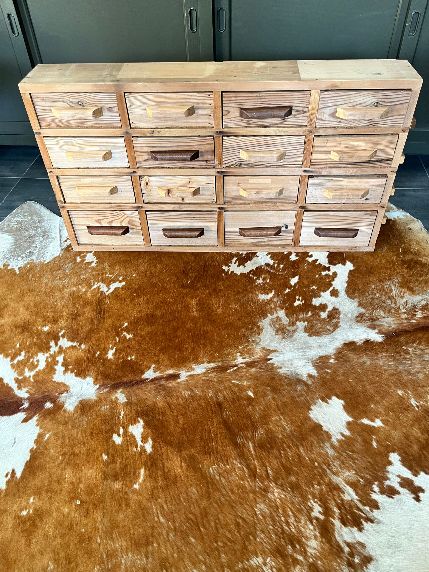Workshop furniture