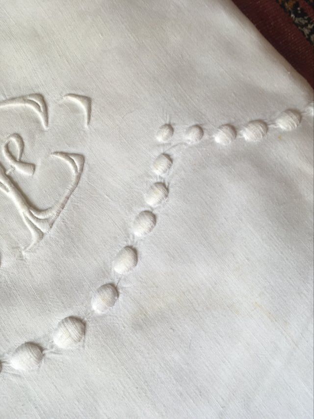 Drap fil de lin ancien avec monogramme OB