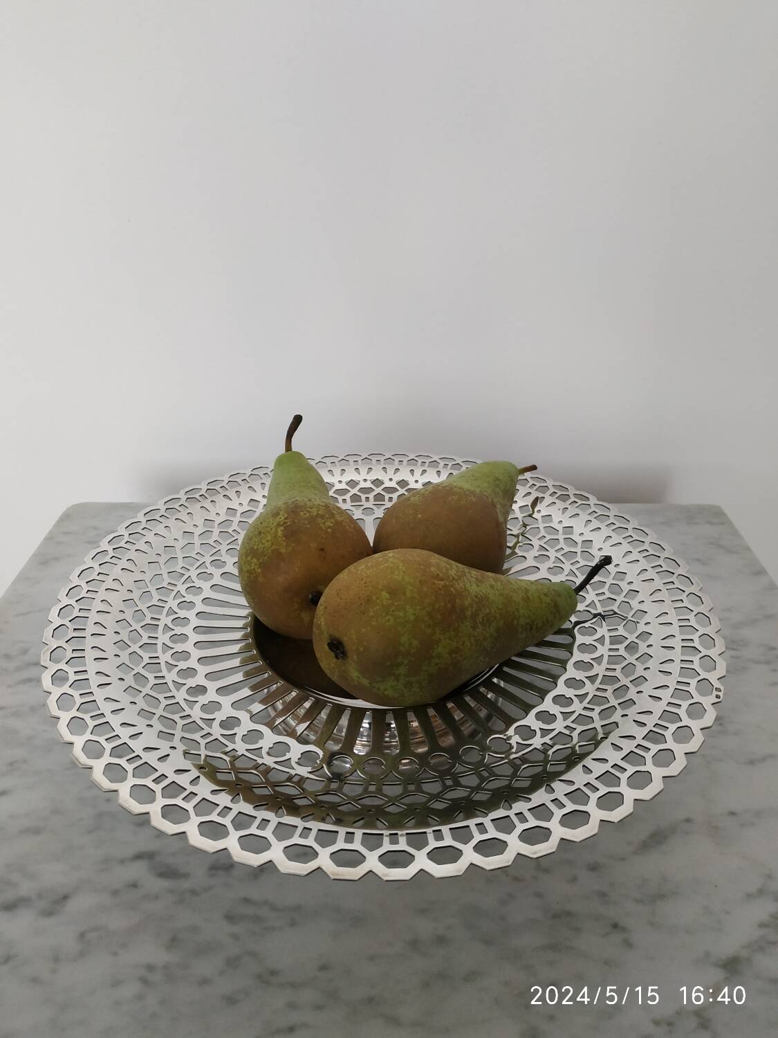 Silver metal pedestal dish