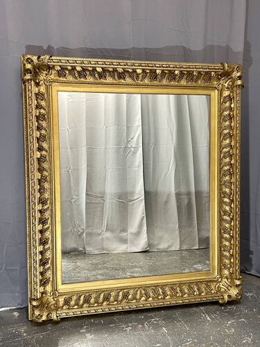 Miroir 133 x 117 cm époque Napoléon III