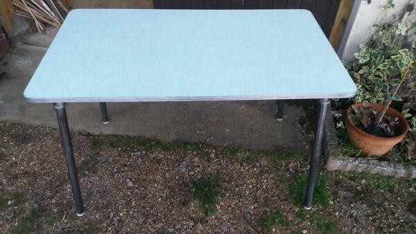 Table de cuisine Mullca, années 50