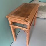 Table d’appoint en bois chinois antique