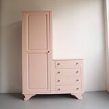 Armoire vintage