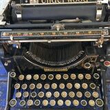 Underwood Typewriter, 1900