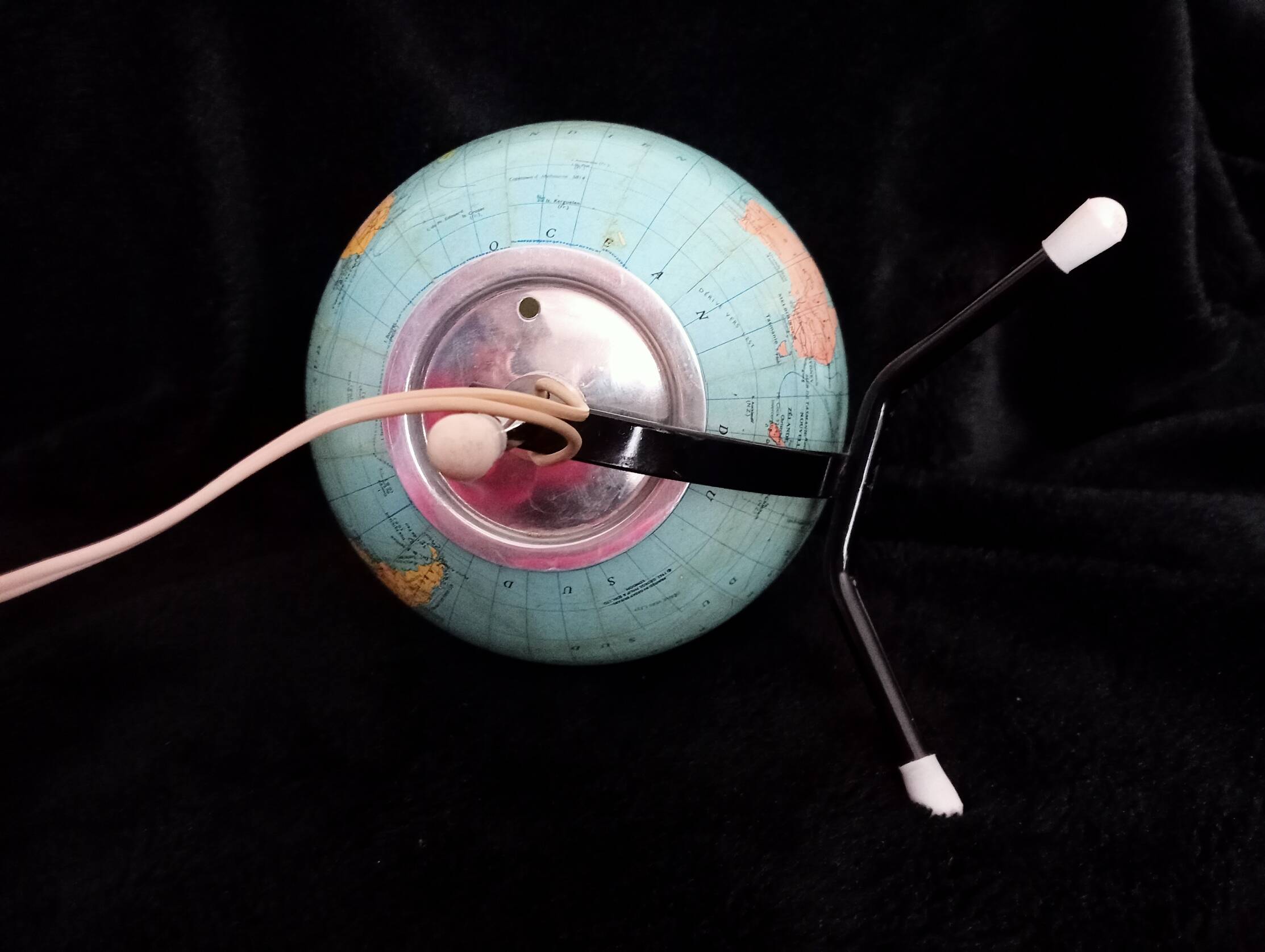 Vintage luminous earth globe